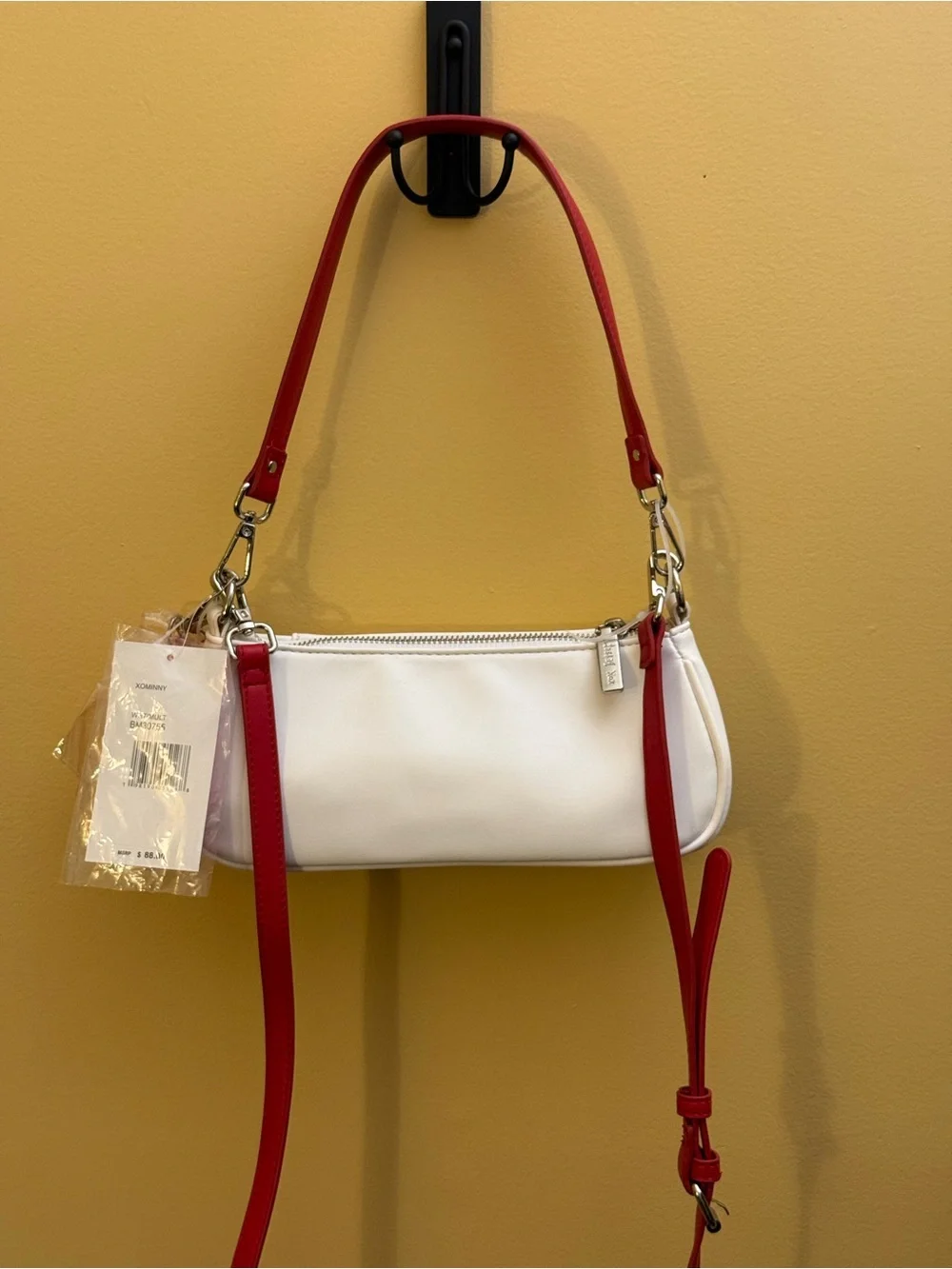 Betsey Johnson White/Red baseball/softball shoulder/crossbody. hotdog charm NWT
